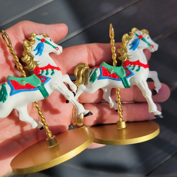 Hallmark 1989 Carousel Horse Christmas Ornaments (4) ~ GUC - Picture 6 of 16